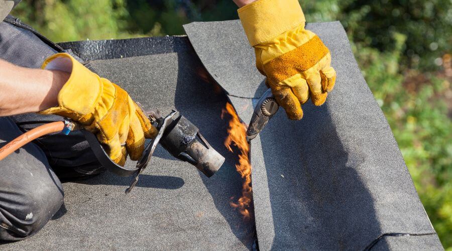 Professional gutter cleaning in Sulphur, OK